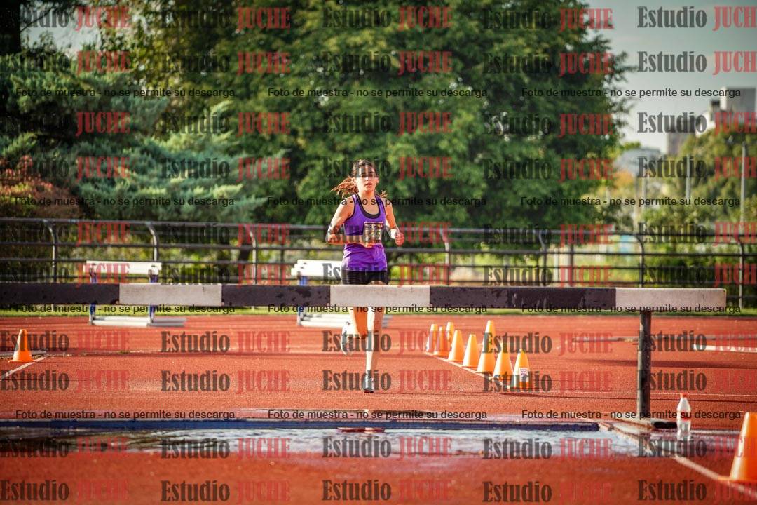 Fotos de los 2000 m con obstáculos de mujeres
