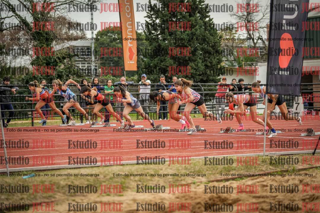Fotos de los 100 m con vallas de mujeres