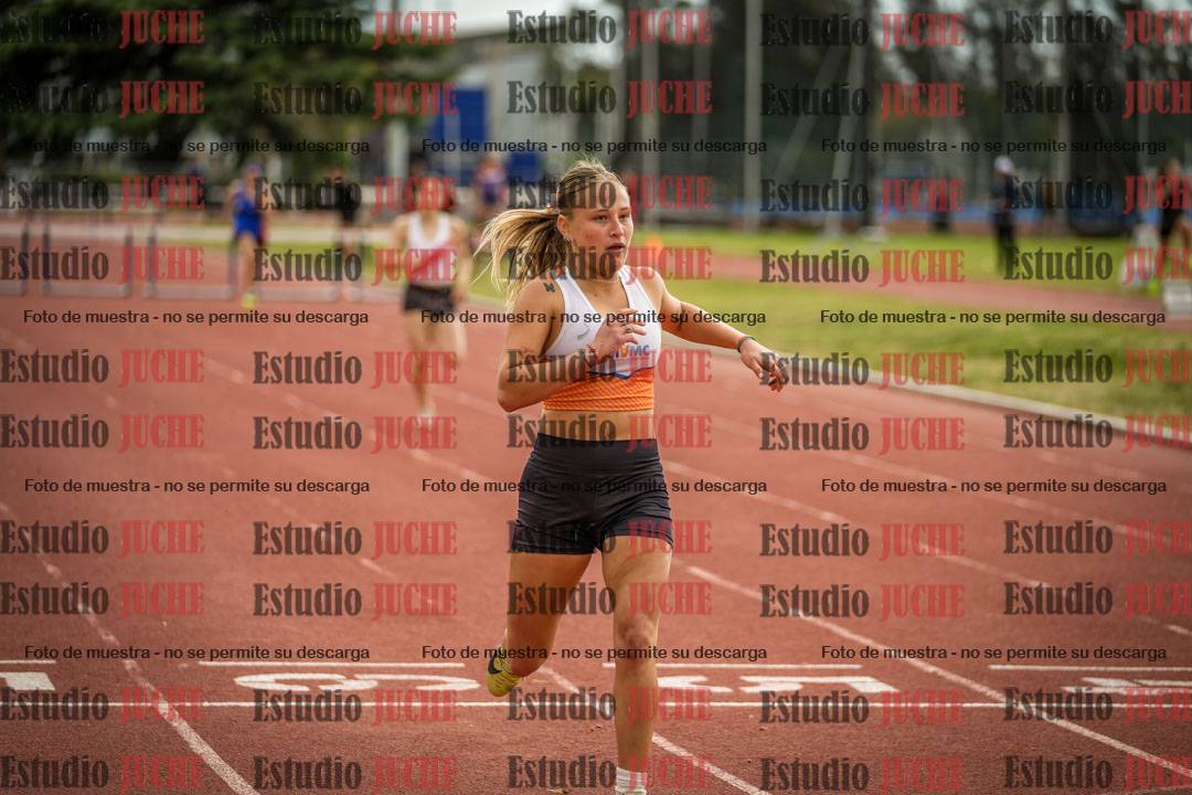 Fotos de los 400 m con vallas de mujeres