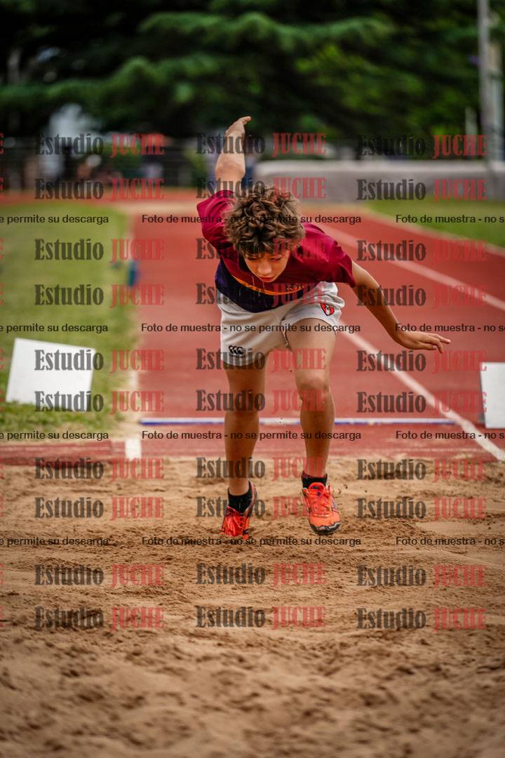 Fotos del salto en largo de varones - U14