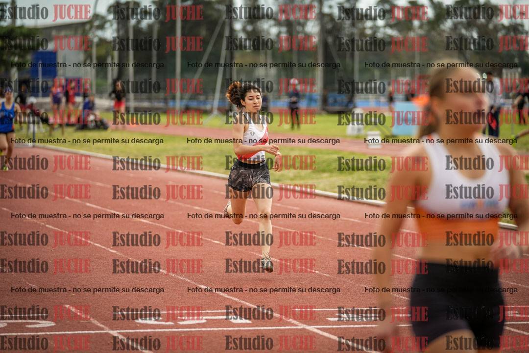 Fotos de los 400 m con vallas de mujeres