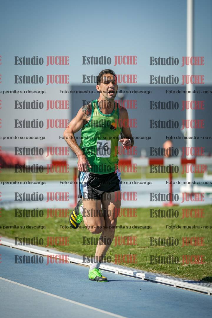 Fotos de los 5000 m de mujeres y varones - serie 1