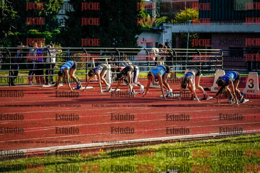 Fotos de los 100 m con vallas de mujeres