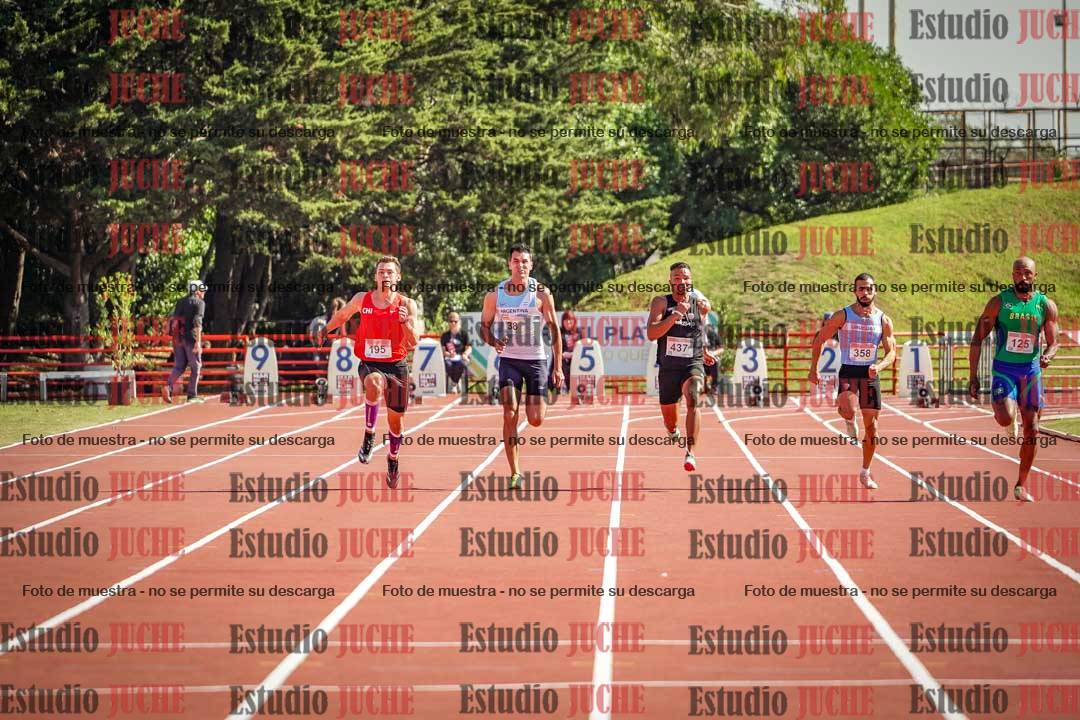 Fotos de los 100 m llanos de varones - deca 1