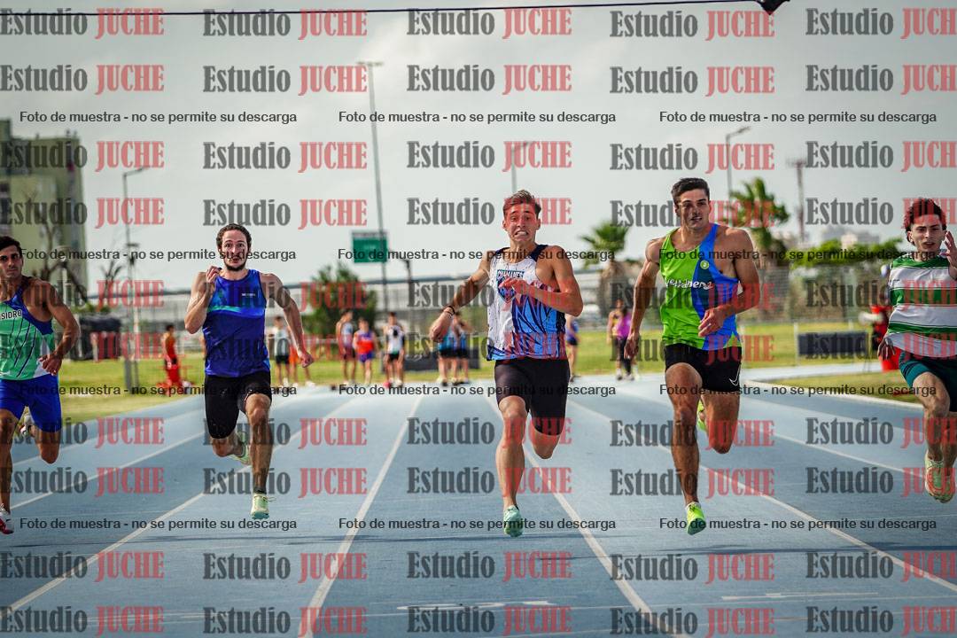 Fotos de los 100 m llanos de varones