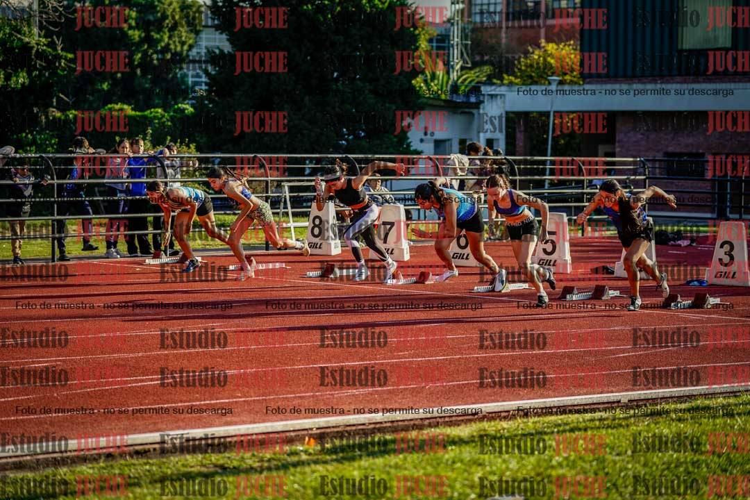 Fotos de los 100 m con vallas de mujeres