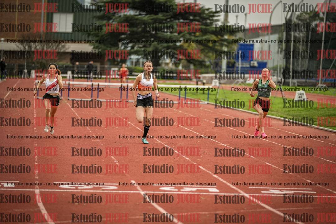 Fotos de los 400 m con vallas de mujeres
