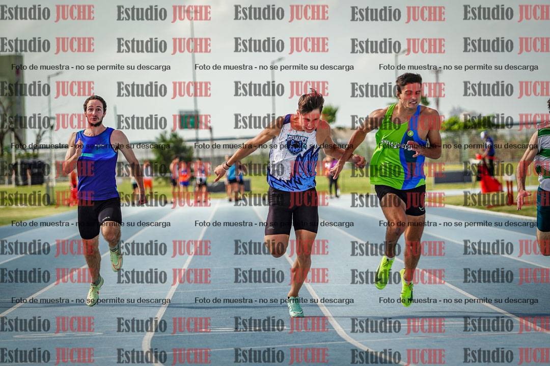 Fotos de los 100 m llanos de varones