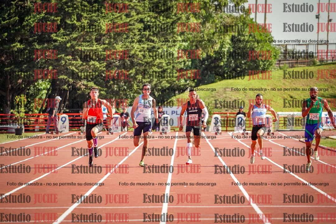 Fotos de los 100 m llanos de varones - deca 1