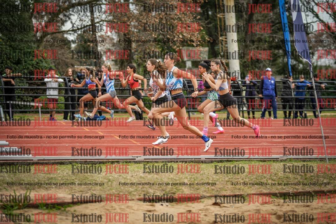 Fotos de los 100 m con vallas de mujeres
