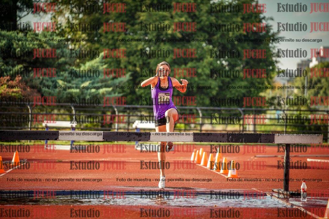 Fotos de los 2000 m con obstáculos de mujeres