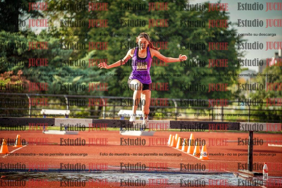 Fotos de los 2000 m con obstáculos de mujeres