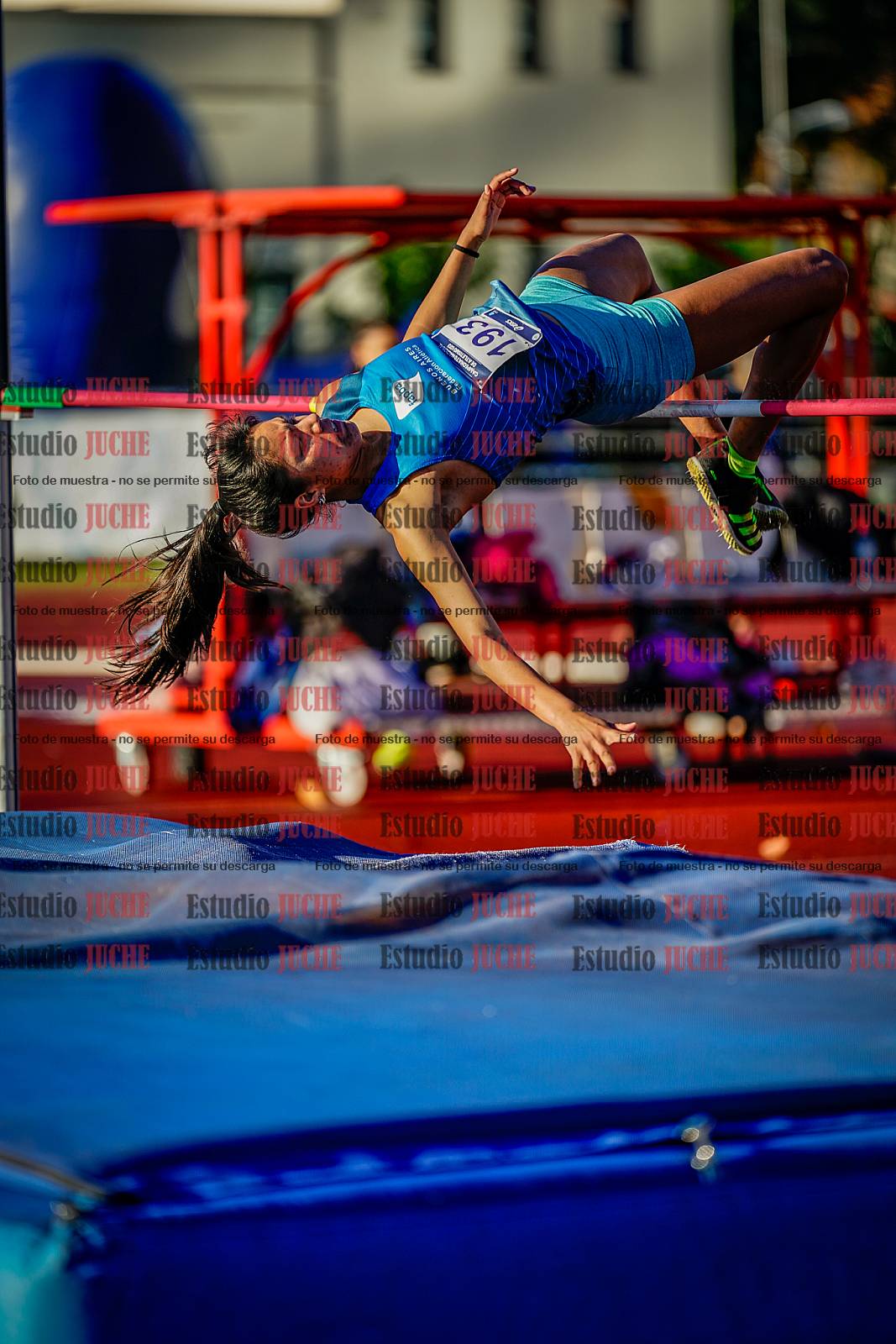 Fotos del salto en alto de mujeres