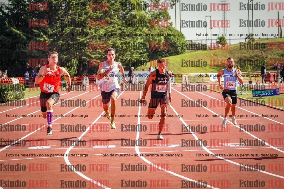 Fotos de los 100 m llanos de varones - deca 1