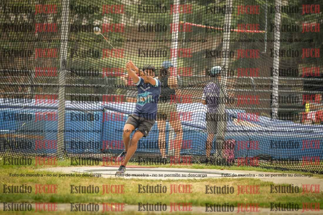 Fotos del lanzamiento de martillo de varones