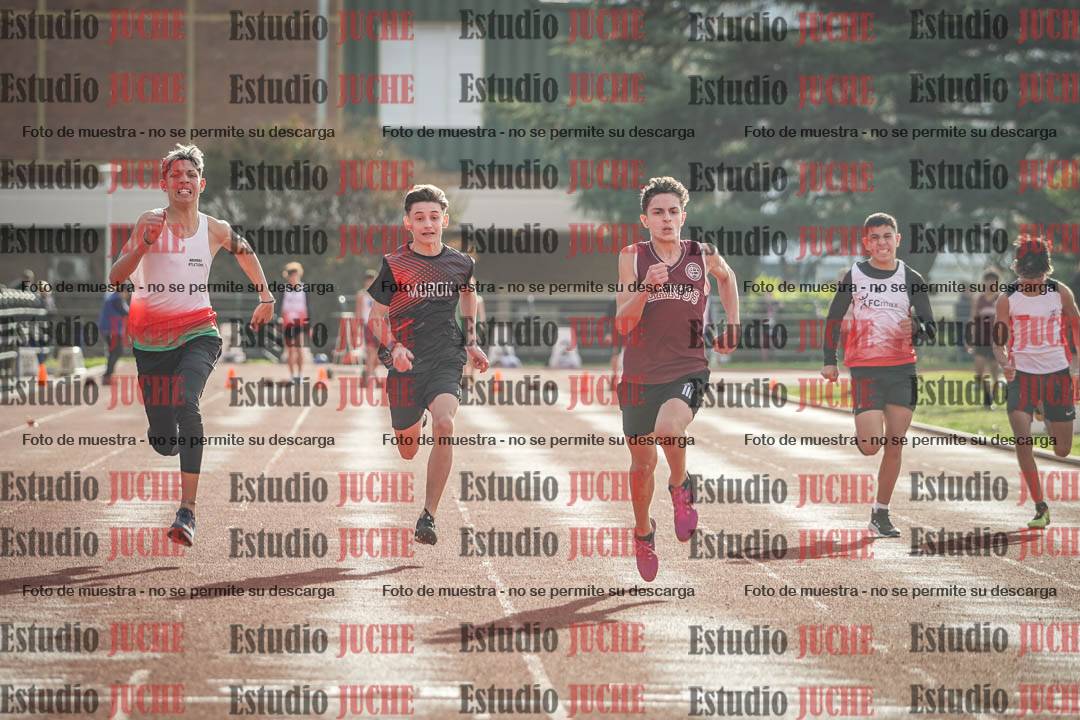Fotos de los 80 m llanos de varones