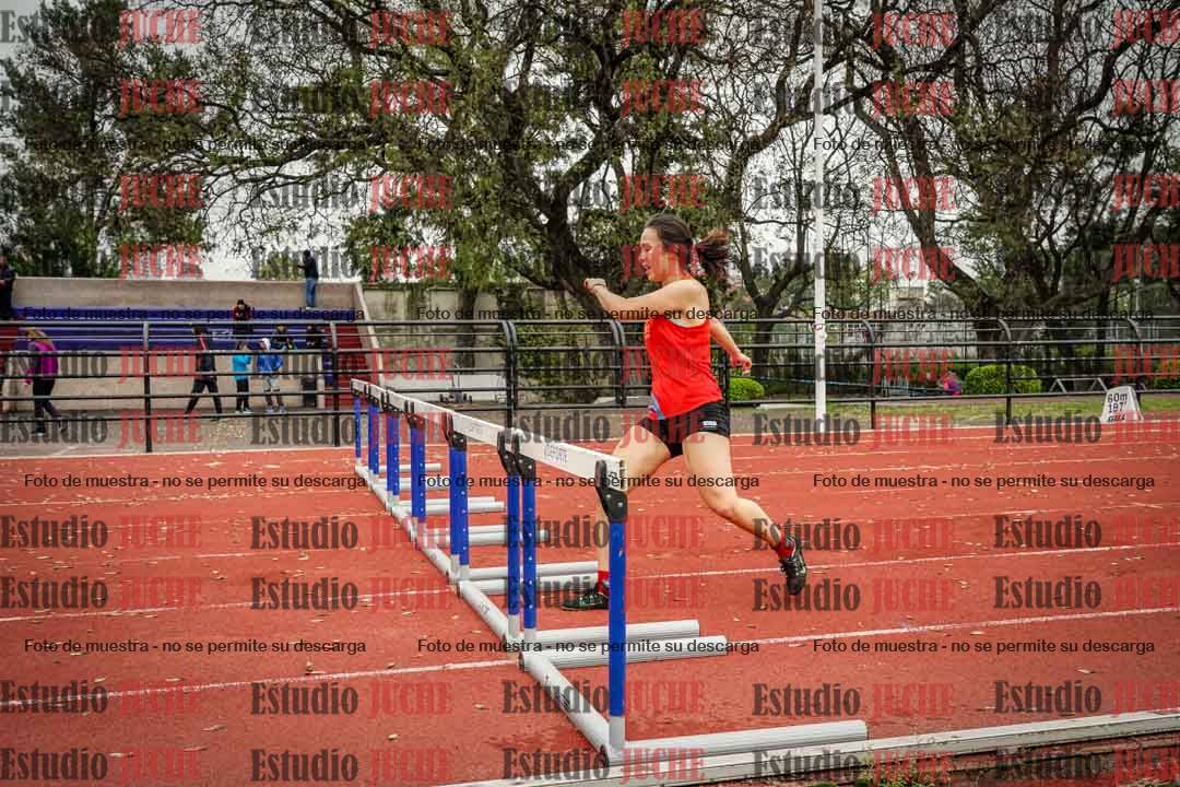 Fotos de los 400 m con vallas de mujeres