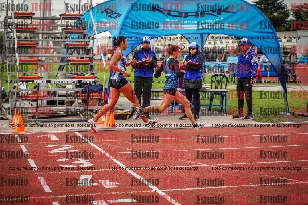 Fotos de los 2000 m con obstáculos de mujeres
