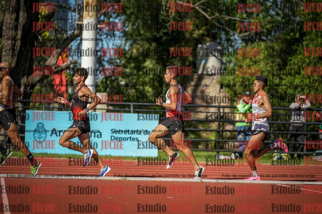 Fotos de los 10.000 m de varones - serie 1