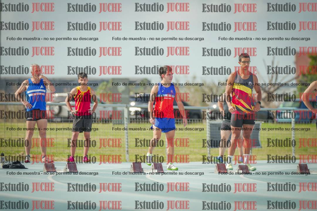 Fotos de los 100 m llanos de varones
