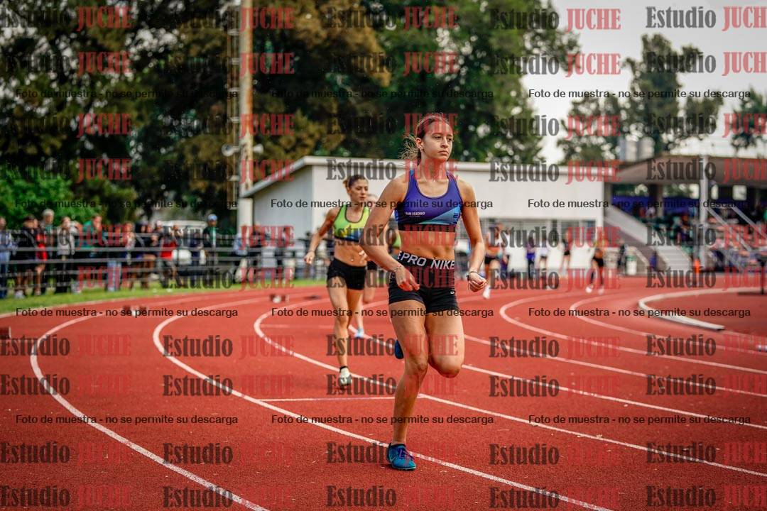 Fotos de los 400 m con vallas de mujeres