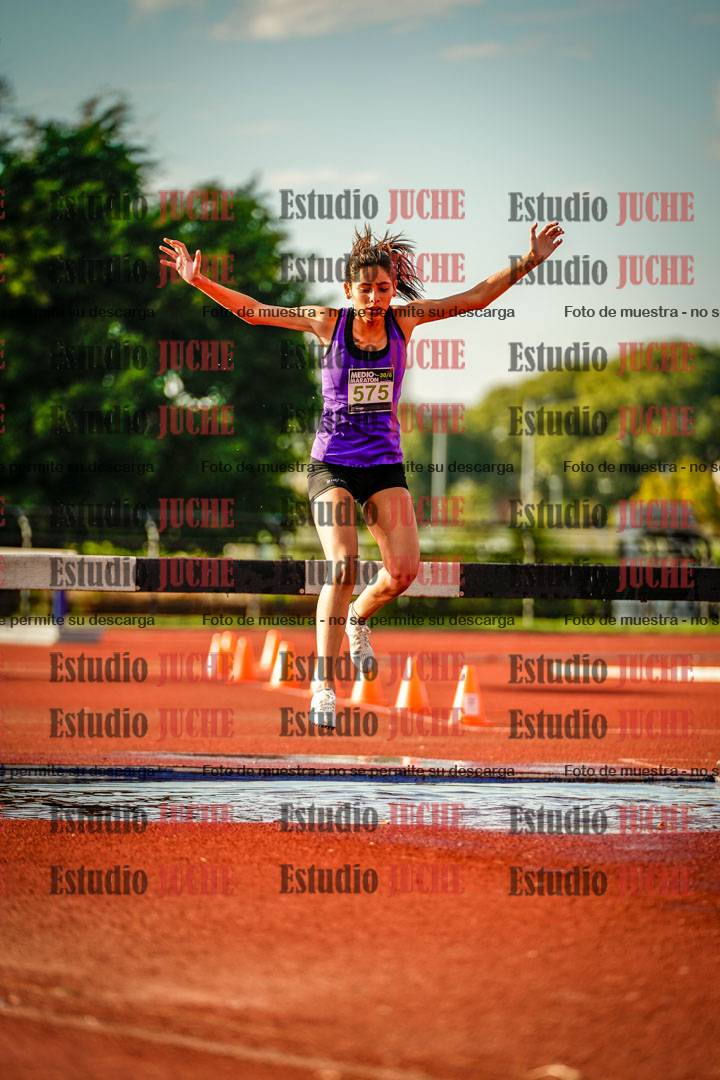 Fotos de los 2000 m con obstáculos de mujeres