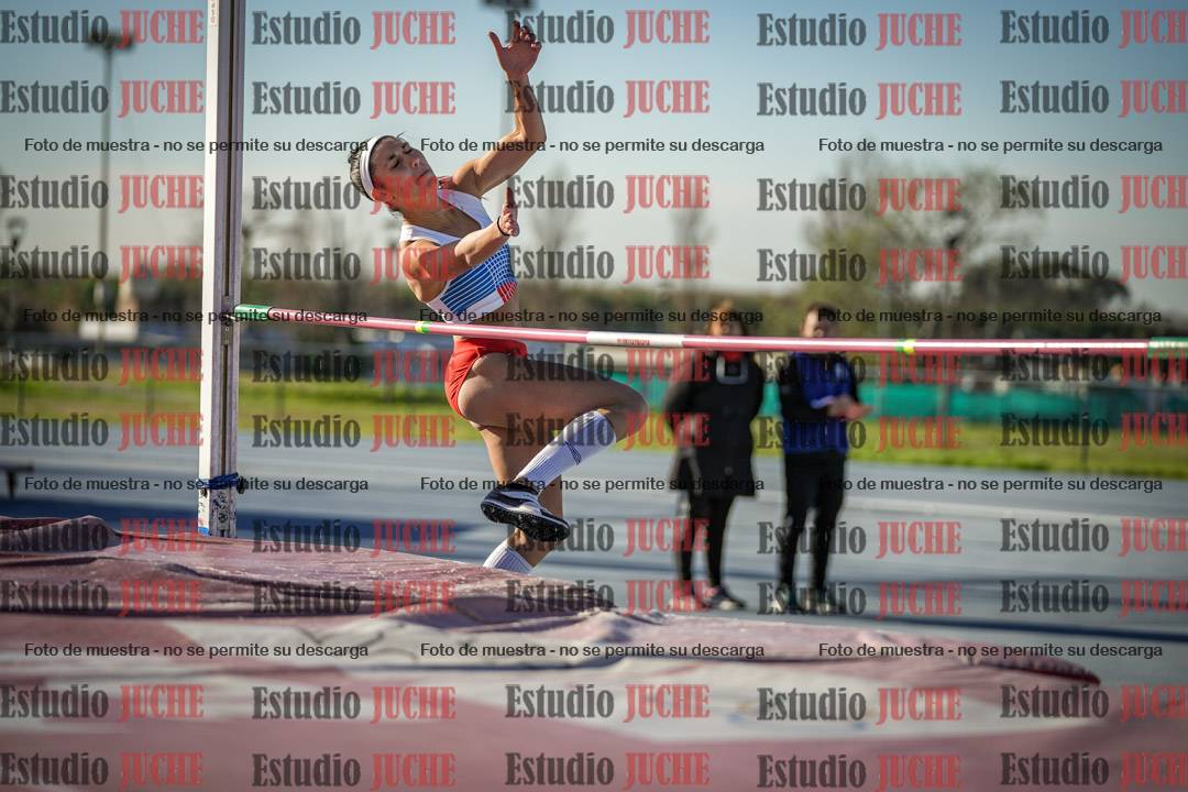 Fotos del salto en alto de mujeres - heptatlón 2