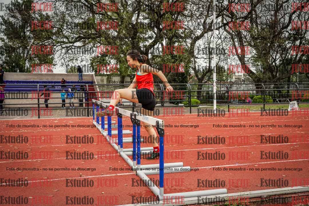 Fotos de los 400 m con vallas de mujeres