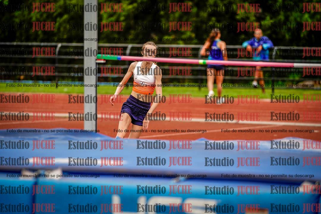 Fotos del salto en alto de mujeres