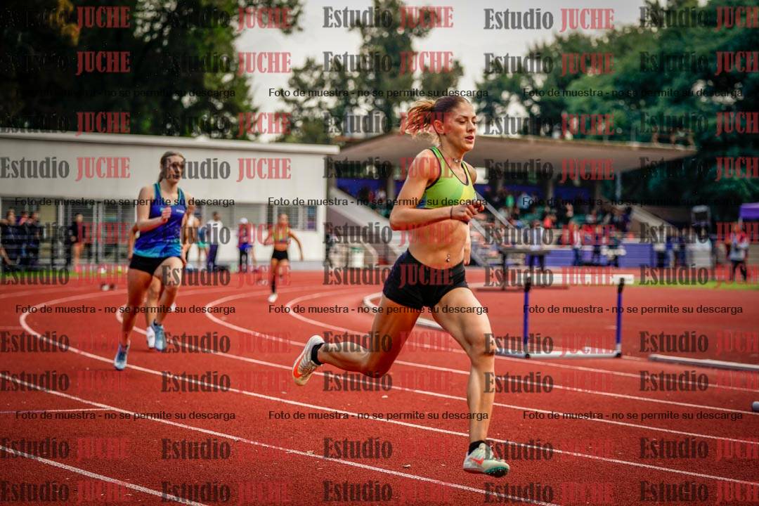 Fotos de los 400 m con vallas de mujeres