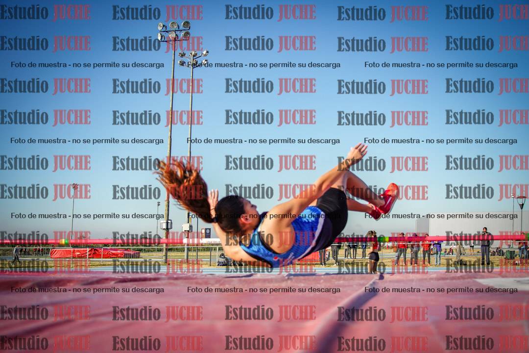 Fotos del salto en alto de mujeres - combinadas 2