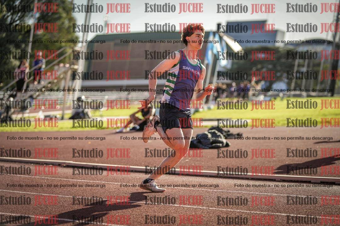 Fotos de los 400 m con vallas de varones