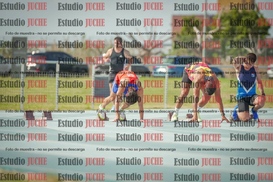 Fotos de los 100 m llanos de varones