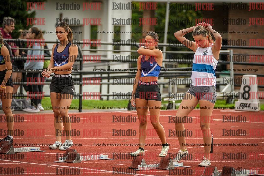 Fotos de los 100 m con vallas de mujeres