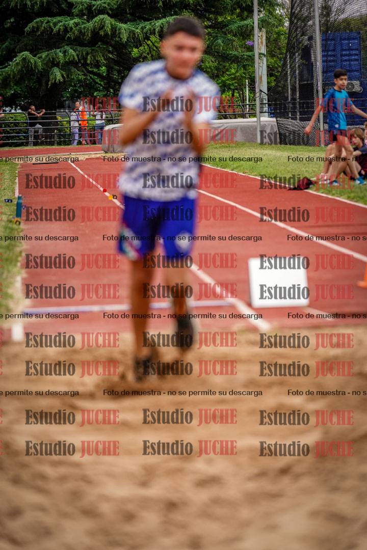 Fotos del salto en largo de varones - U14
