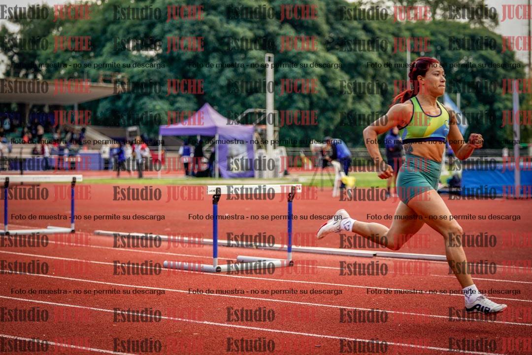 Fotos de los 400 m con vallas de mujeres