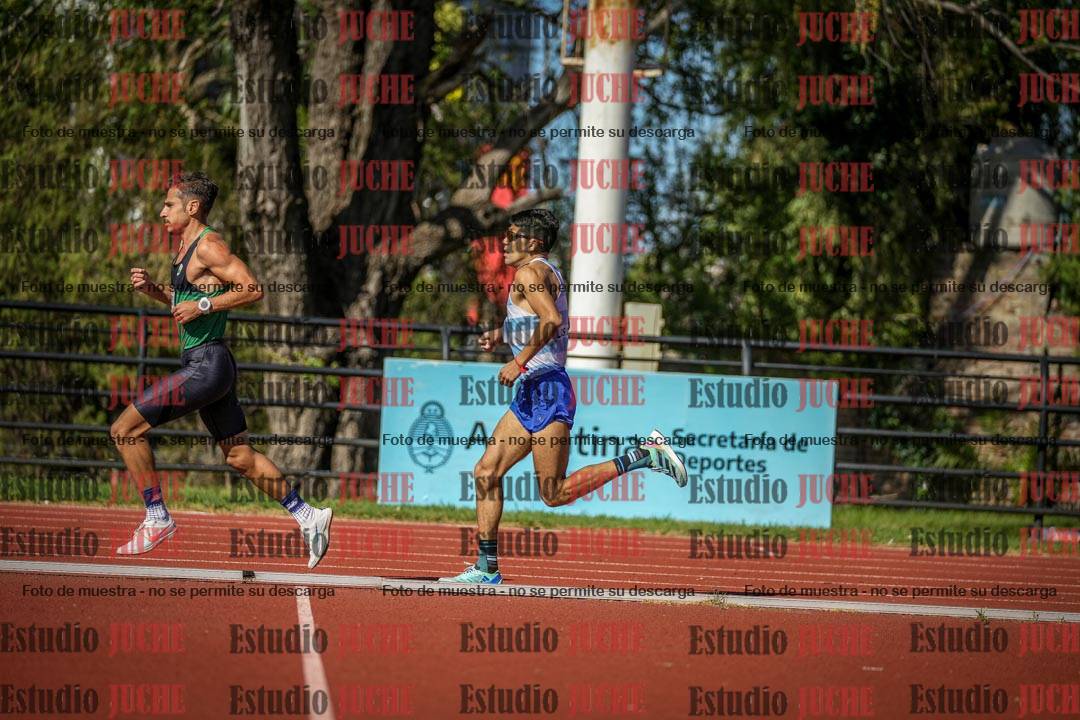 Fotos de los 10.000 m de varones - serie 1