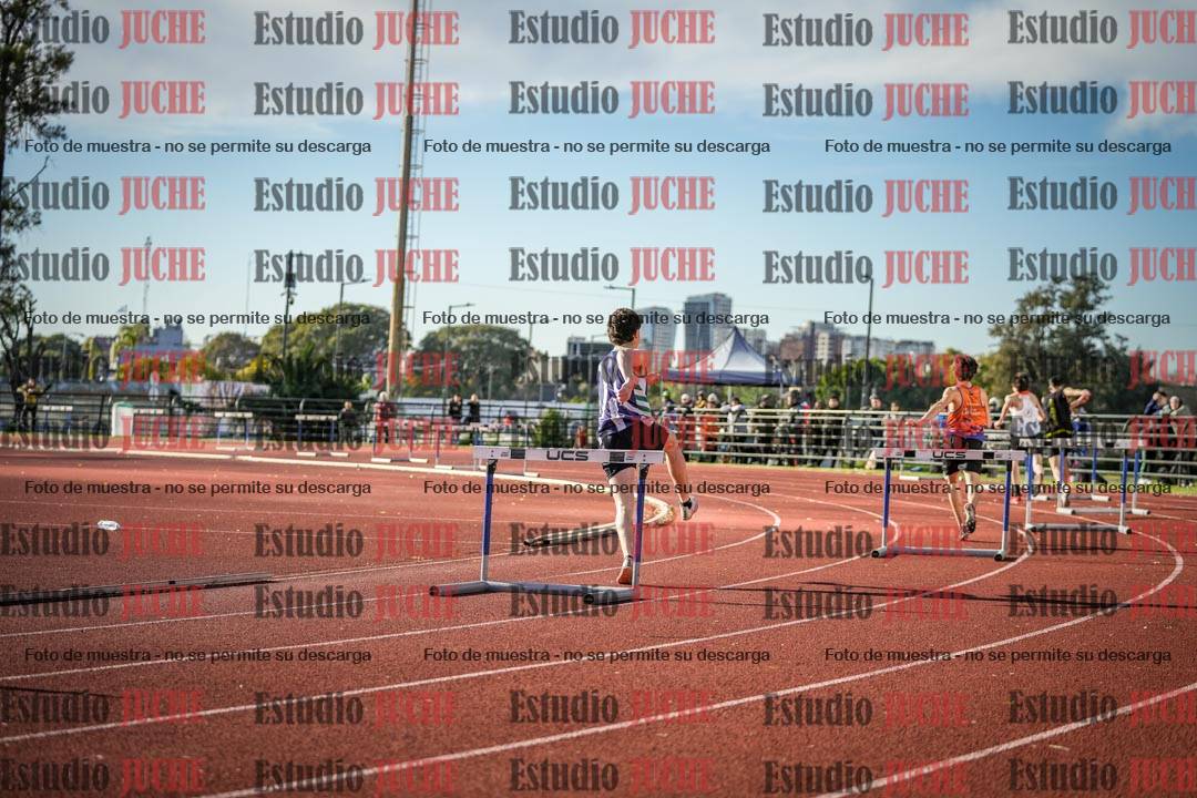 Fotos de los 400 m con vallas de varones