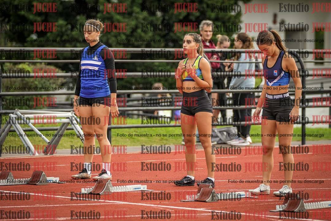 Fotos de los 100 m con vallas de mujeres