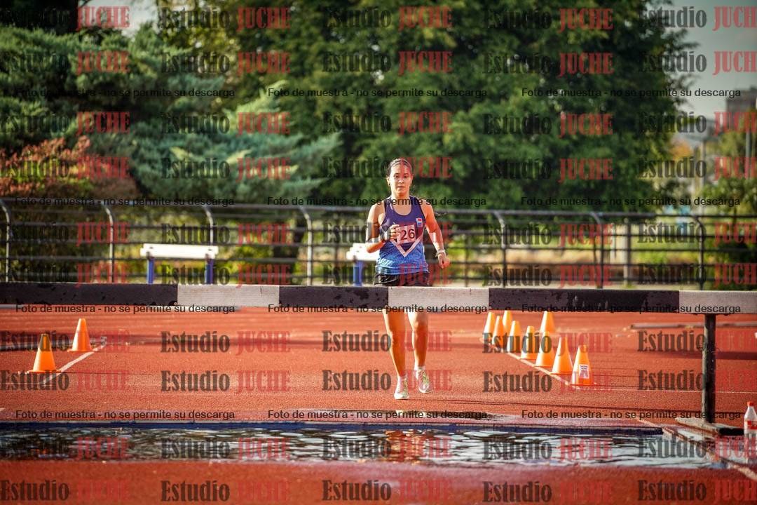 Fotos de los 2000 m con obstáculos de mujeres