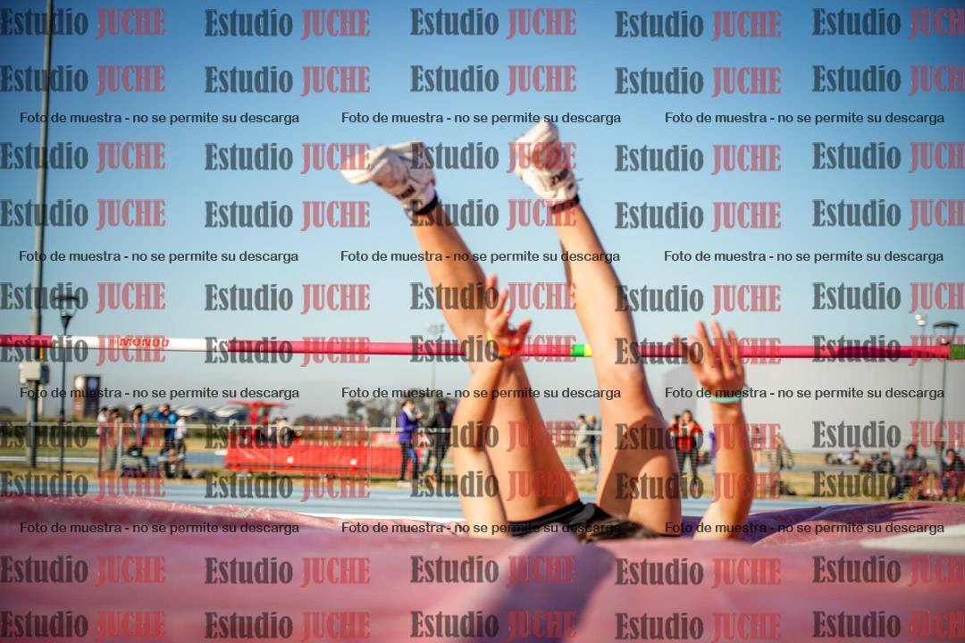 Fotos del salto en alto de mujeres - combinadas 2