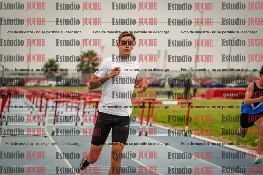 Fotos de los 110 m con vallas de varones