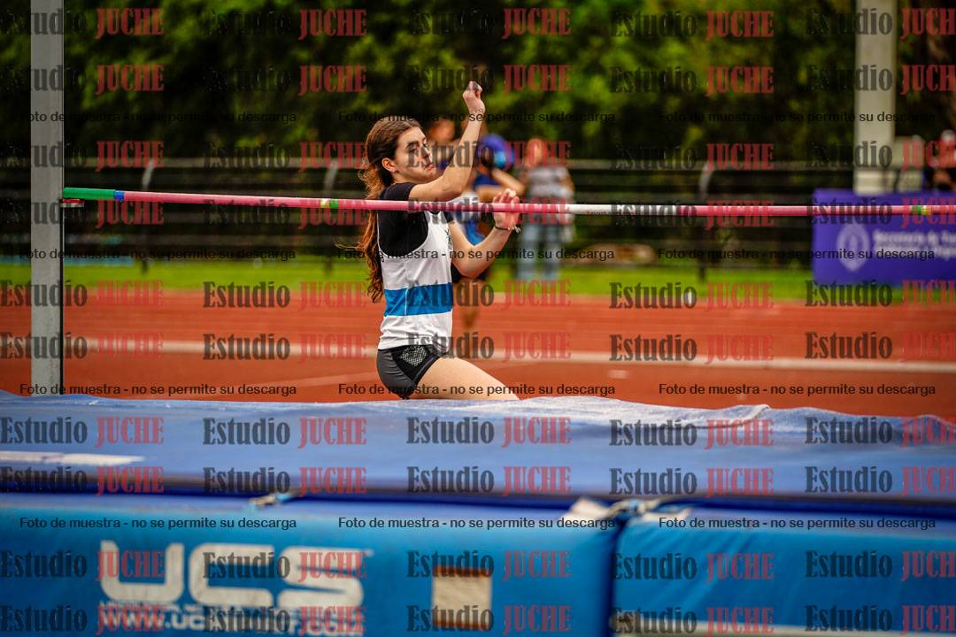 Fotos del salto en alto de mujeres