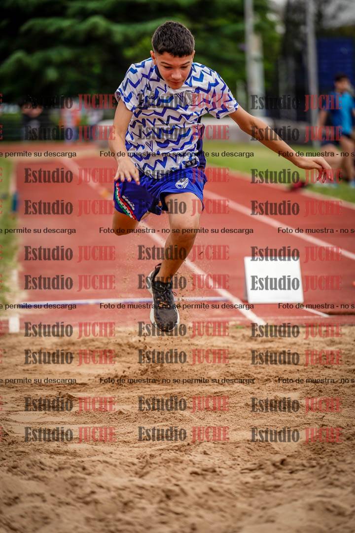 Fotos del salto en largo de varones - U14