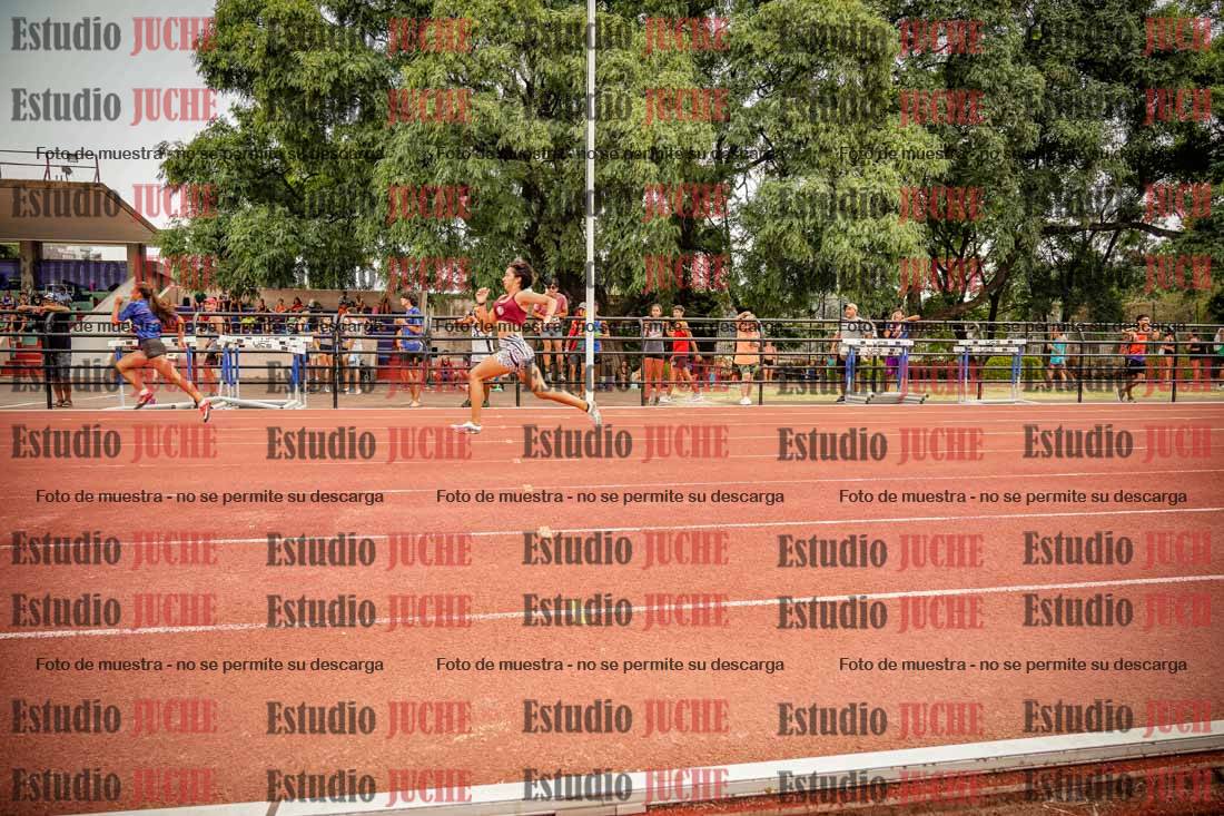 Fotos de los 80 m llanos de mujeres
