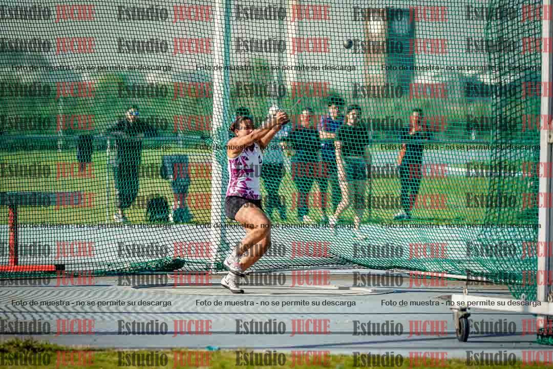 Fotos del lanzamiento de martillo de mujeres