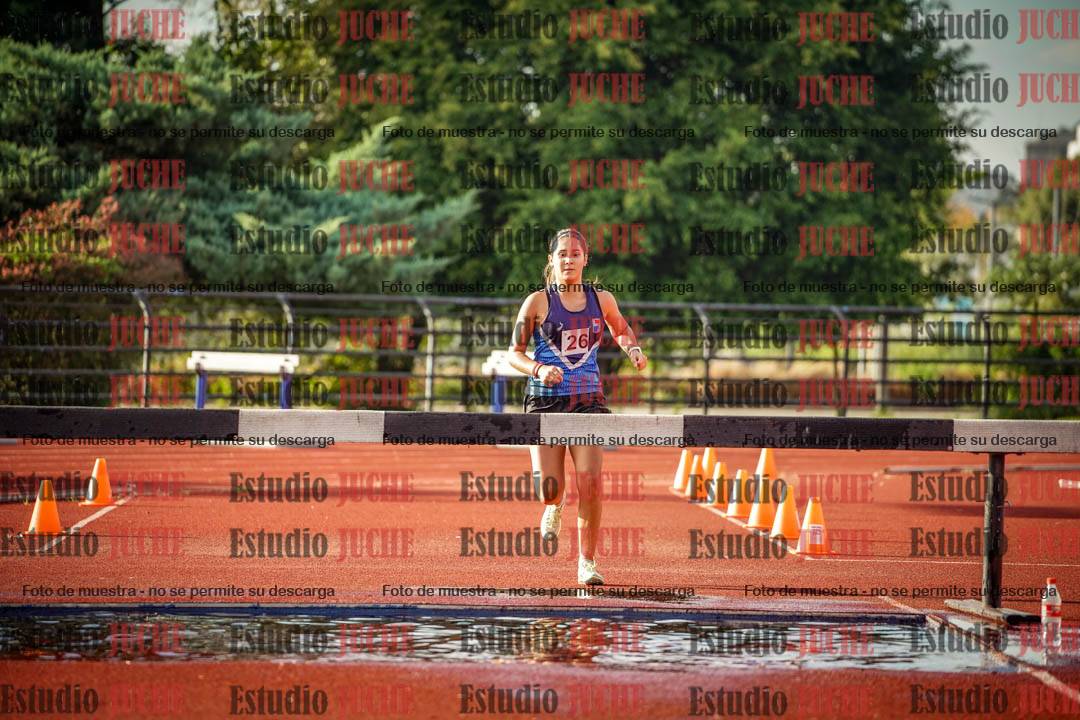 Fotos de los 2000 m con obstáculos de mujeres
