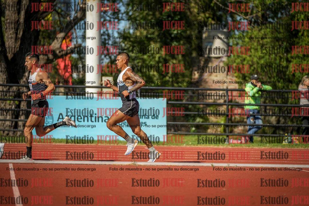 Fotos de los 10.000 m de varones - serie 1