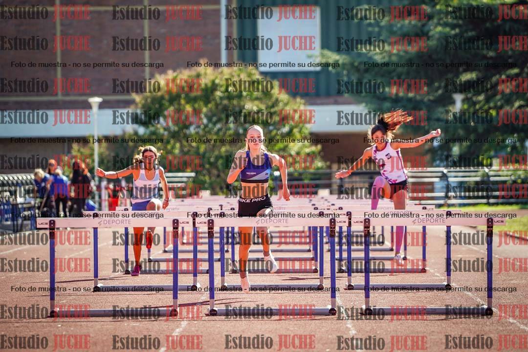 Fotos de los 80 m con vallas de mujeres
