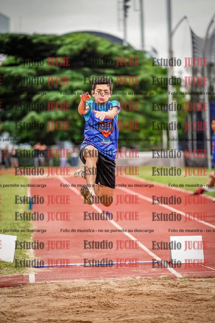 Fotos del salto en largo de varones - U14
